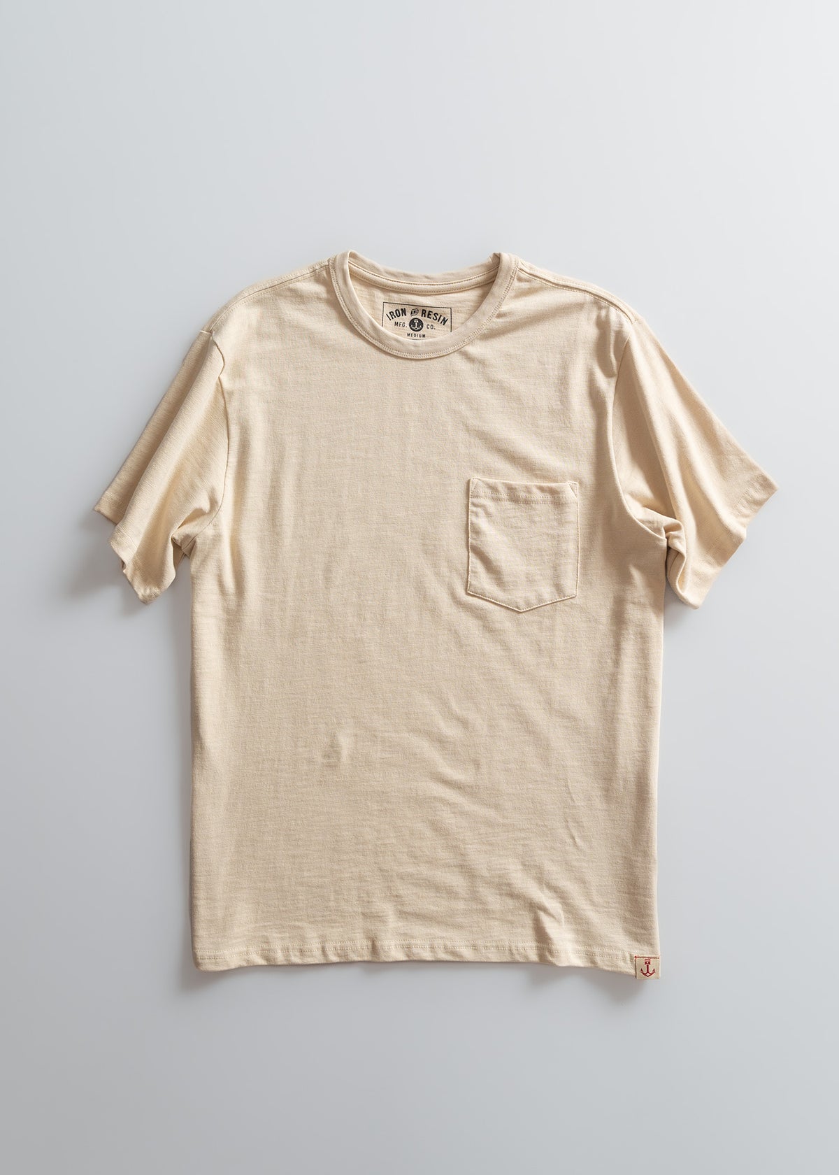 Natural men’s cotton slub short sleeve shirt with garment dyed finish, single chest pocket and relaxed fit, lightweight everyday workwear staple for warm weather