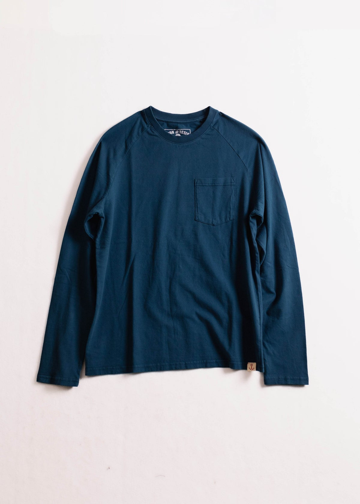 Faded Pocket Raglan - Iron & Resin